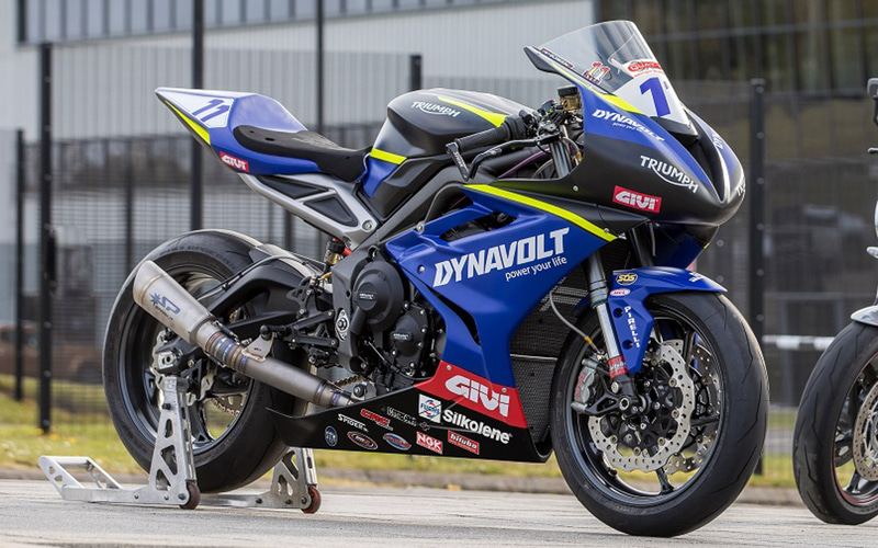 ストリート トリプル 765 RS（写真は2021年モデル）