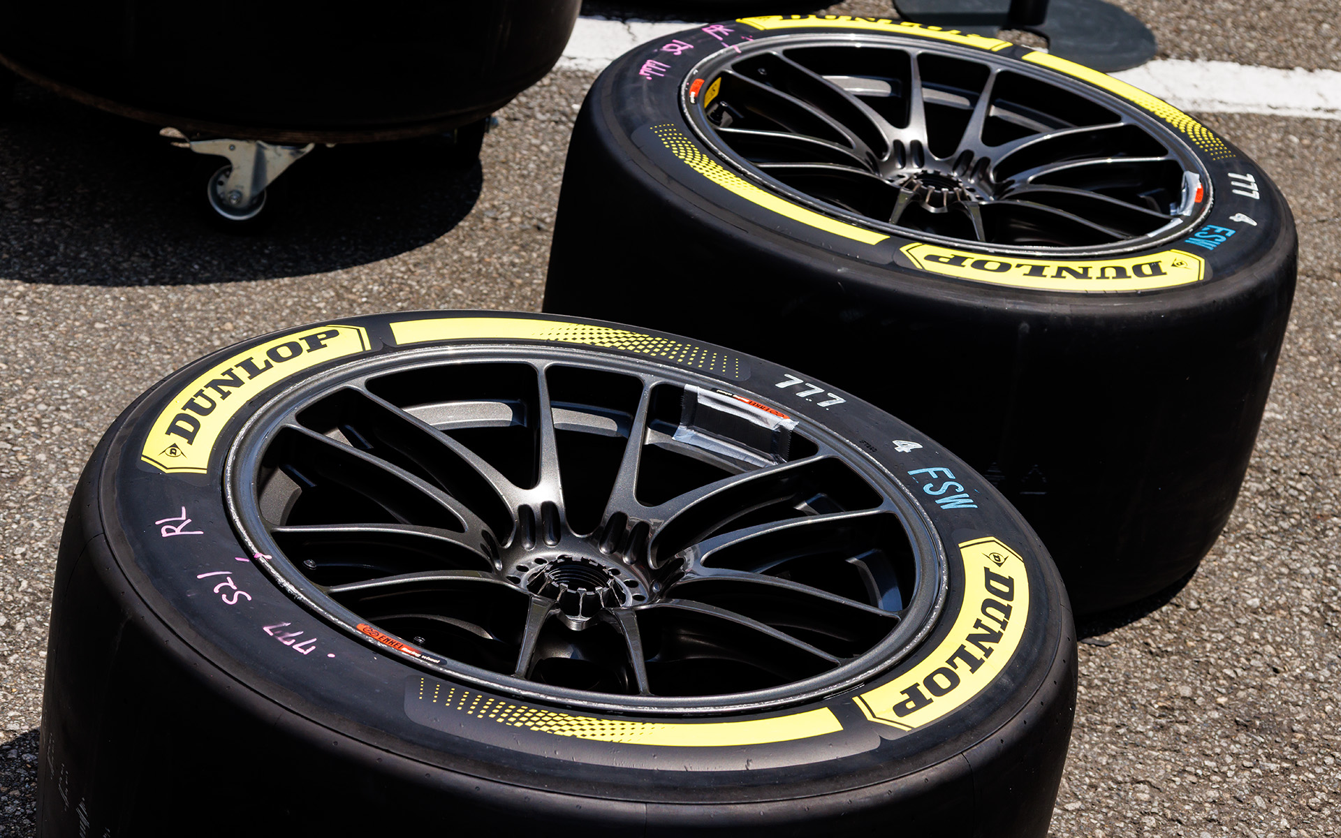 2027シーズンのGT300クラスはダンロップタイヤのワンメイクとなる