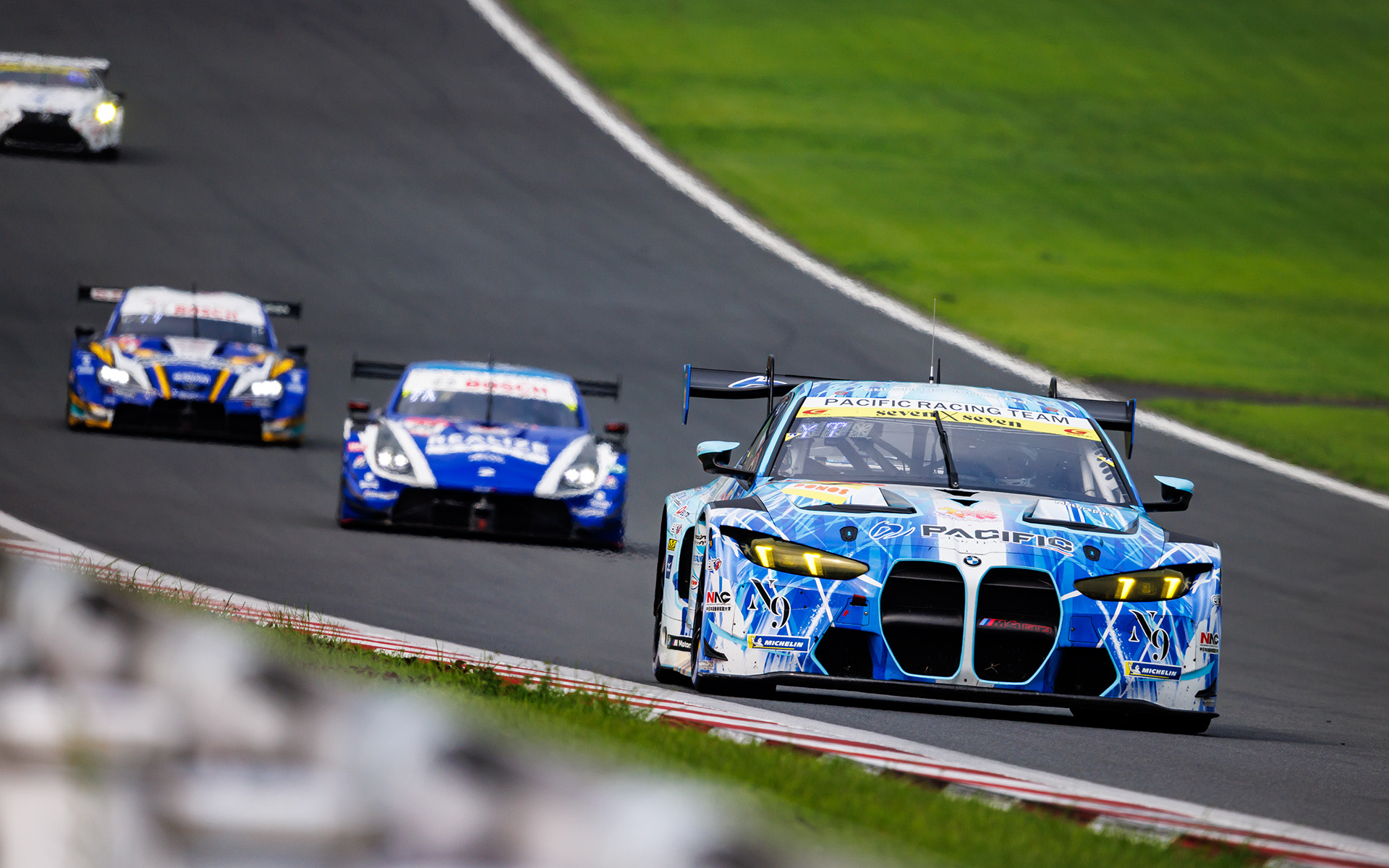 現在はGT300の2台のみへの供給となっている