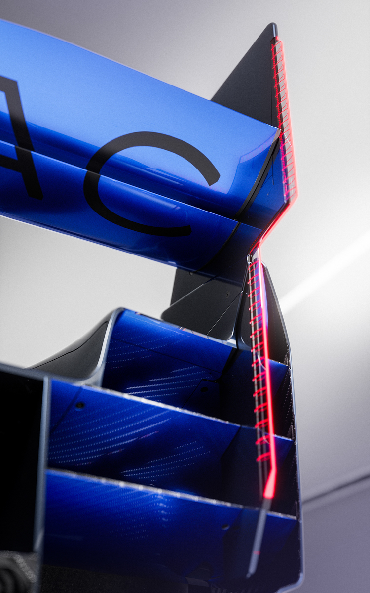 新型コンセプトカー「V-ONE」