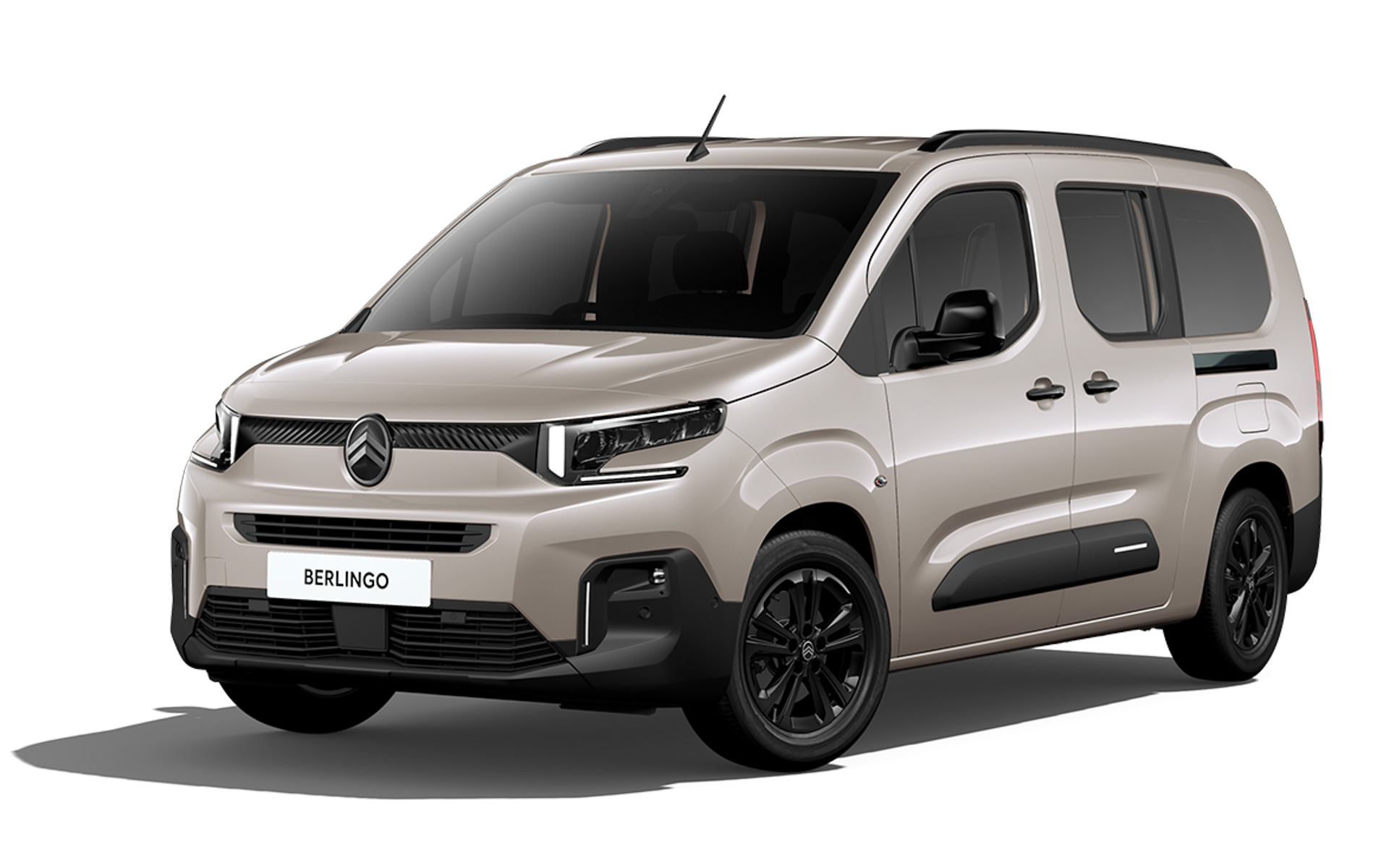 BERLINGO LONG MAX BlueHDi（限定150台）。価格は485万円