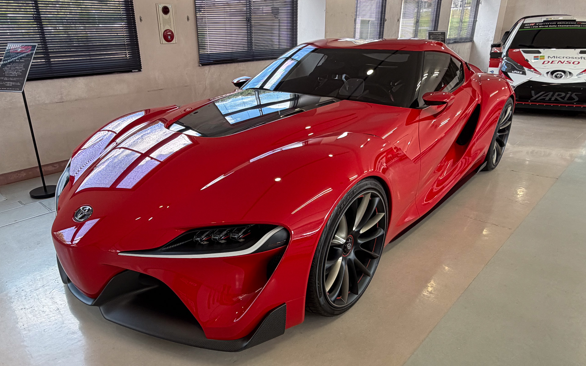 GRスープラの原型となったコンセプトカー「TOYOTA FT-1」。2014年のデトロイトショーで世界初公開
