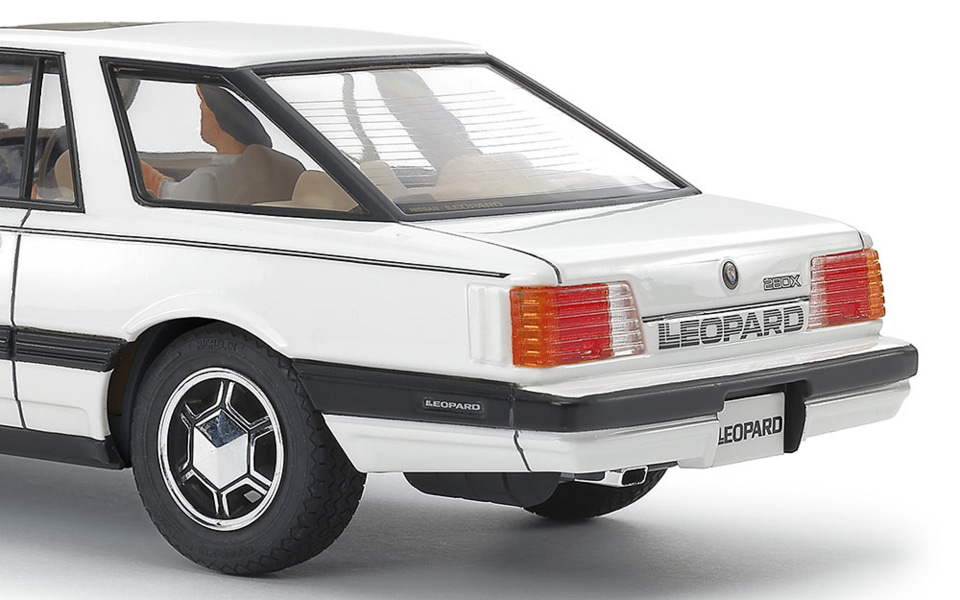 タミヤ、1/24プラモデル「日産 レパード2ドア ハードトップ280X・SF-L