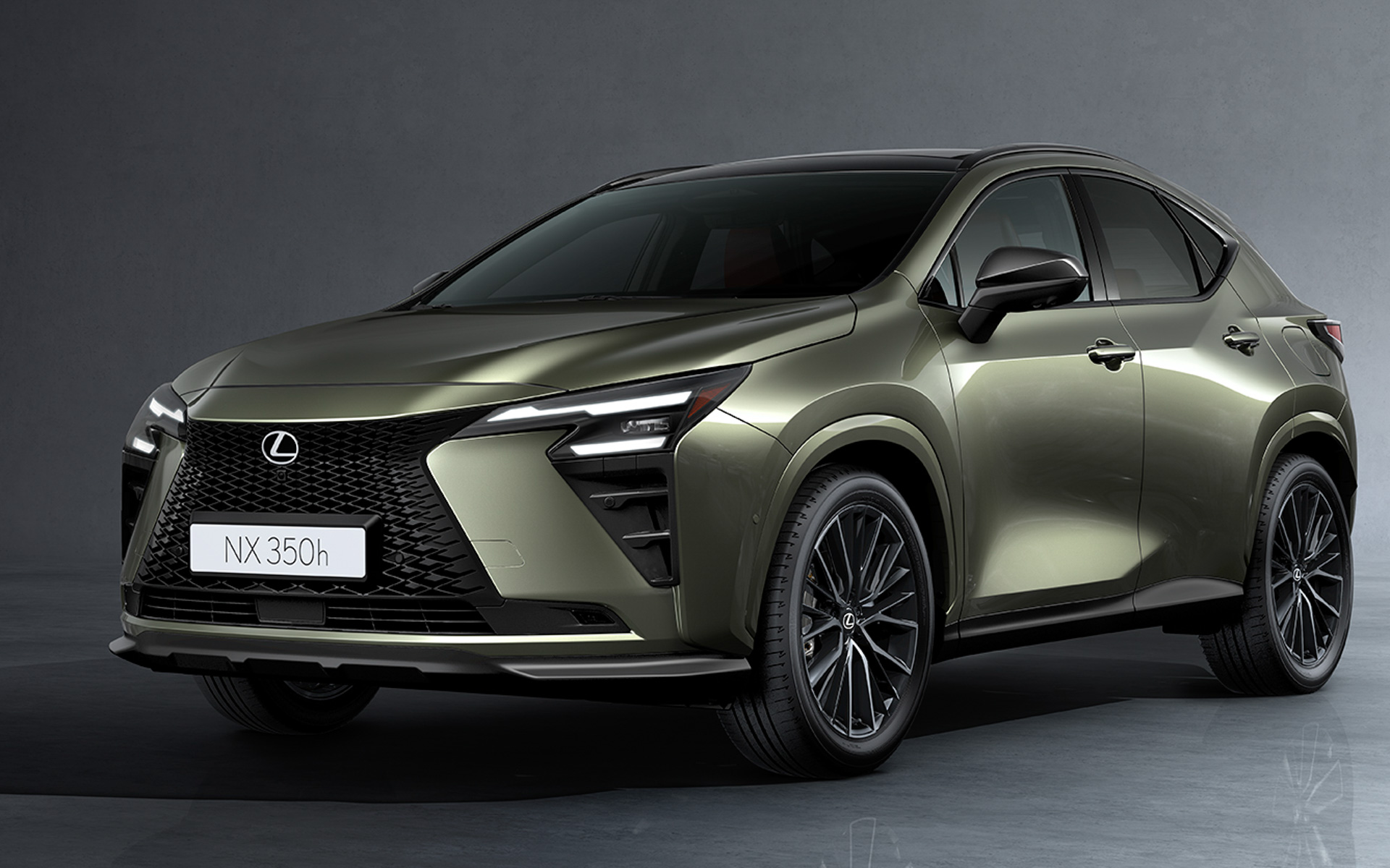 レクサス「NX」新型モデル（プロトタイプ）