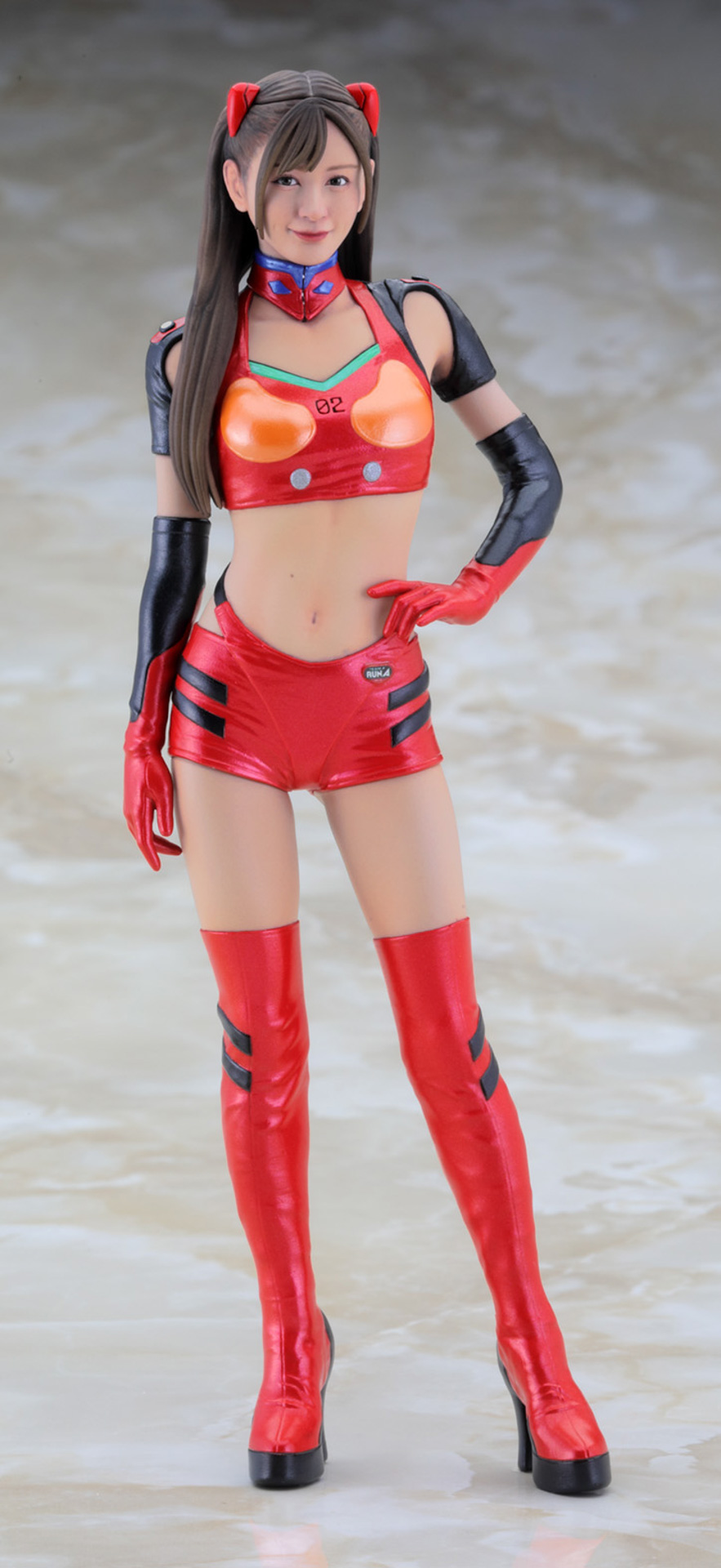 12リアルフィギュアコレクション “エヴァンゲリオンレーシング” サーキットメイト 渡川もも/式波・アスカ・ラングレー