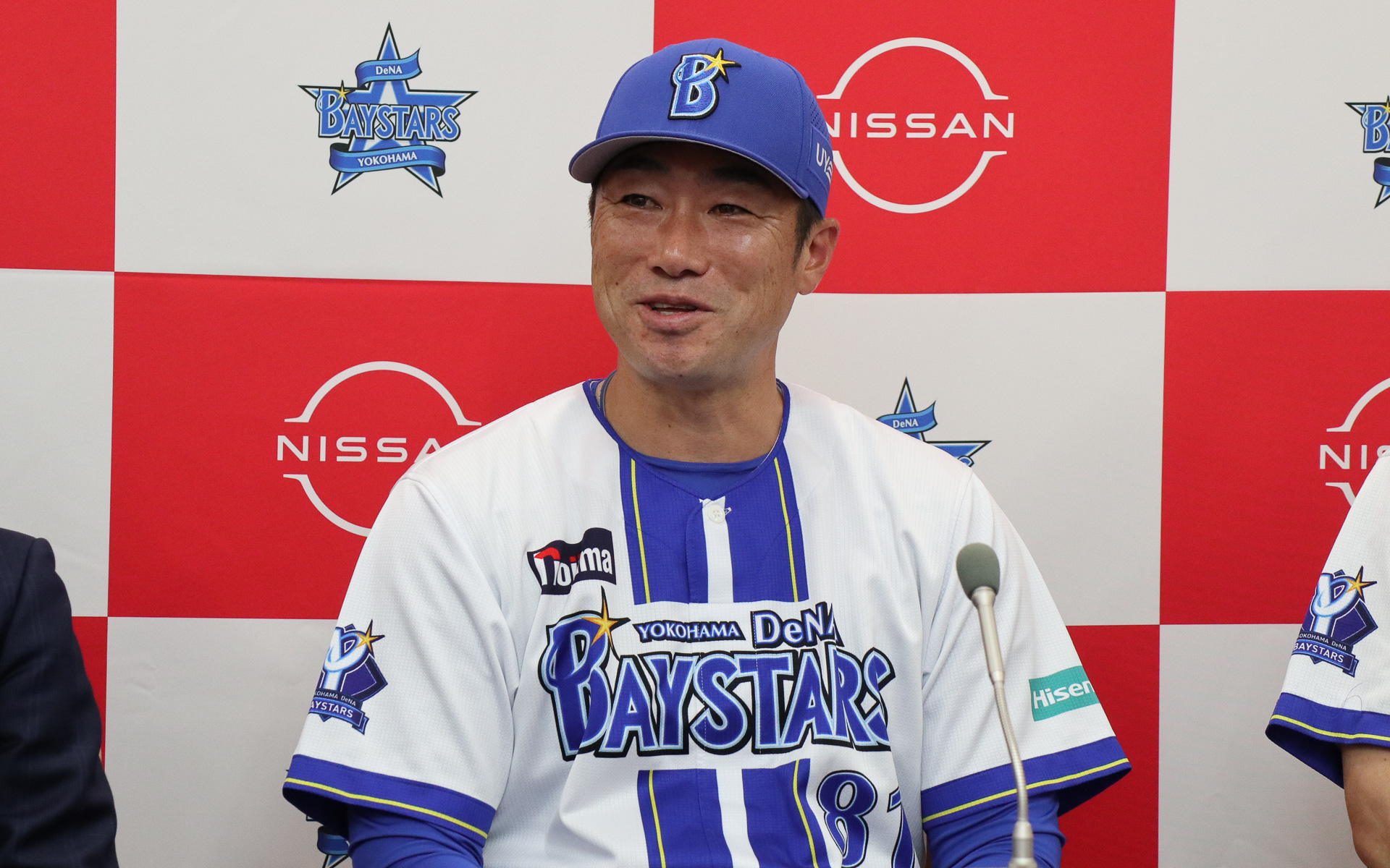 横浜DeNAベイスターズ 相川亮二監督