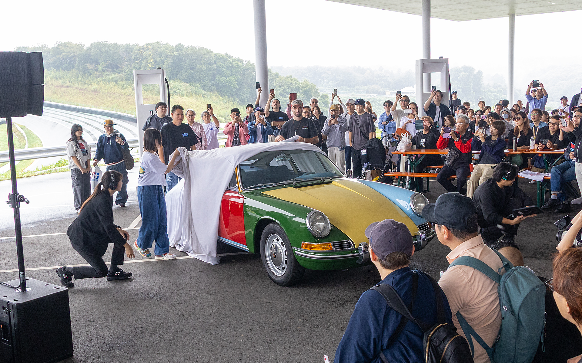 912アートカーのアンベール