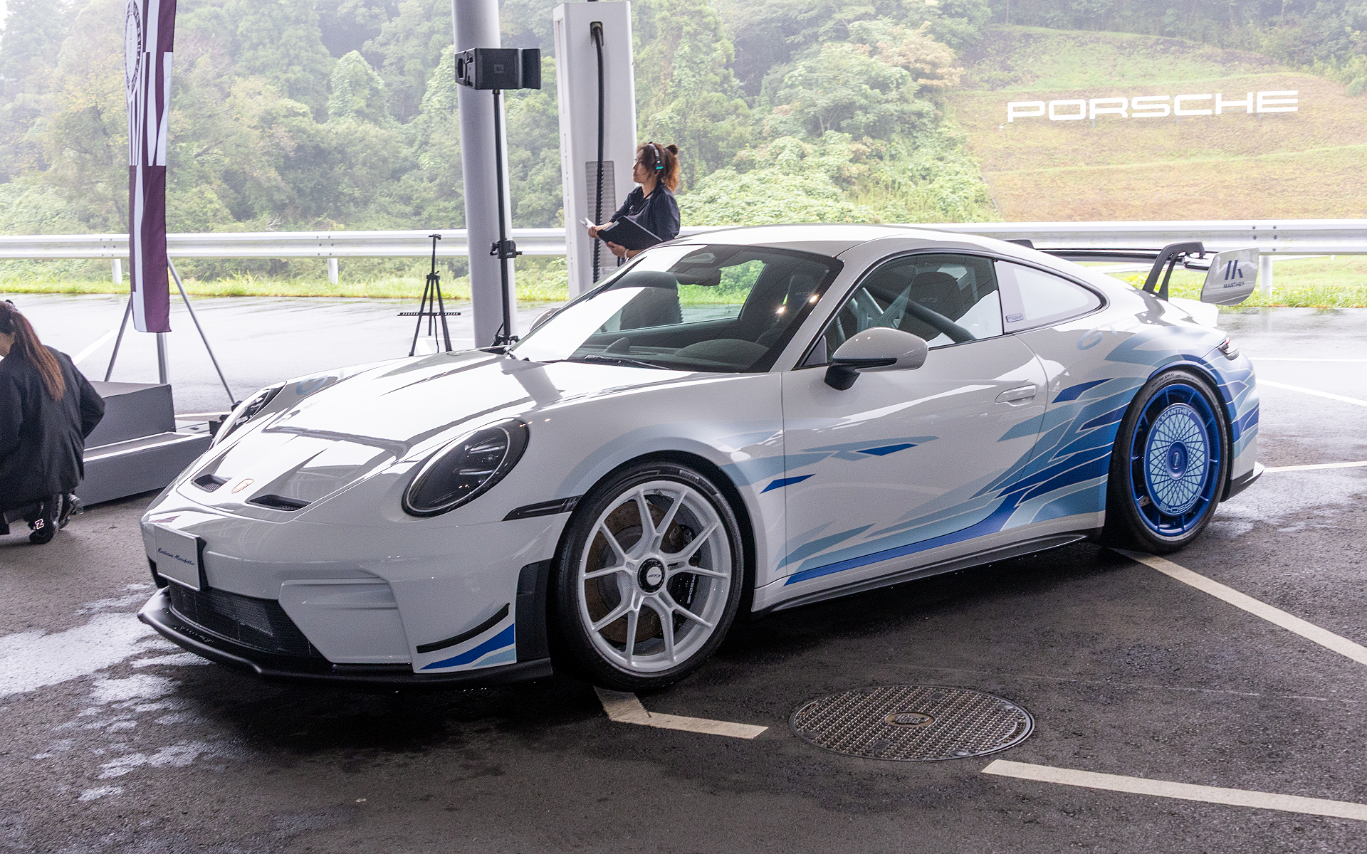 ポルシェ911 GT3 アルティザンエディション