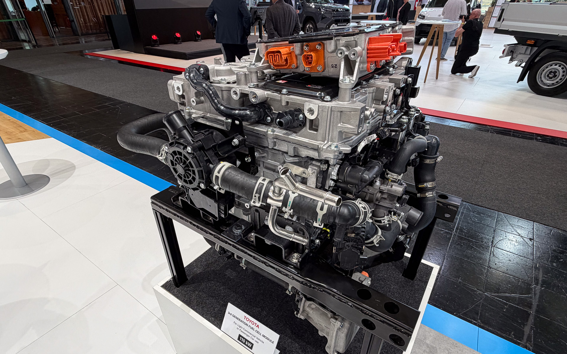 トヨタがIAAトランスポーテーション2026に展示した第3世代燃料電池 110kW
