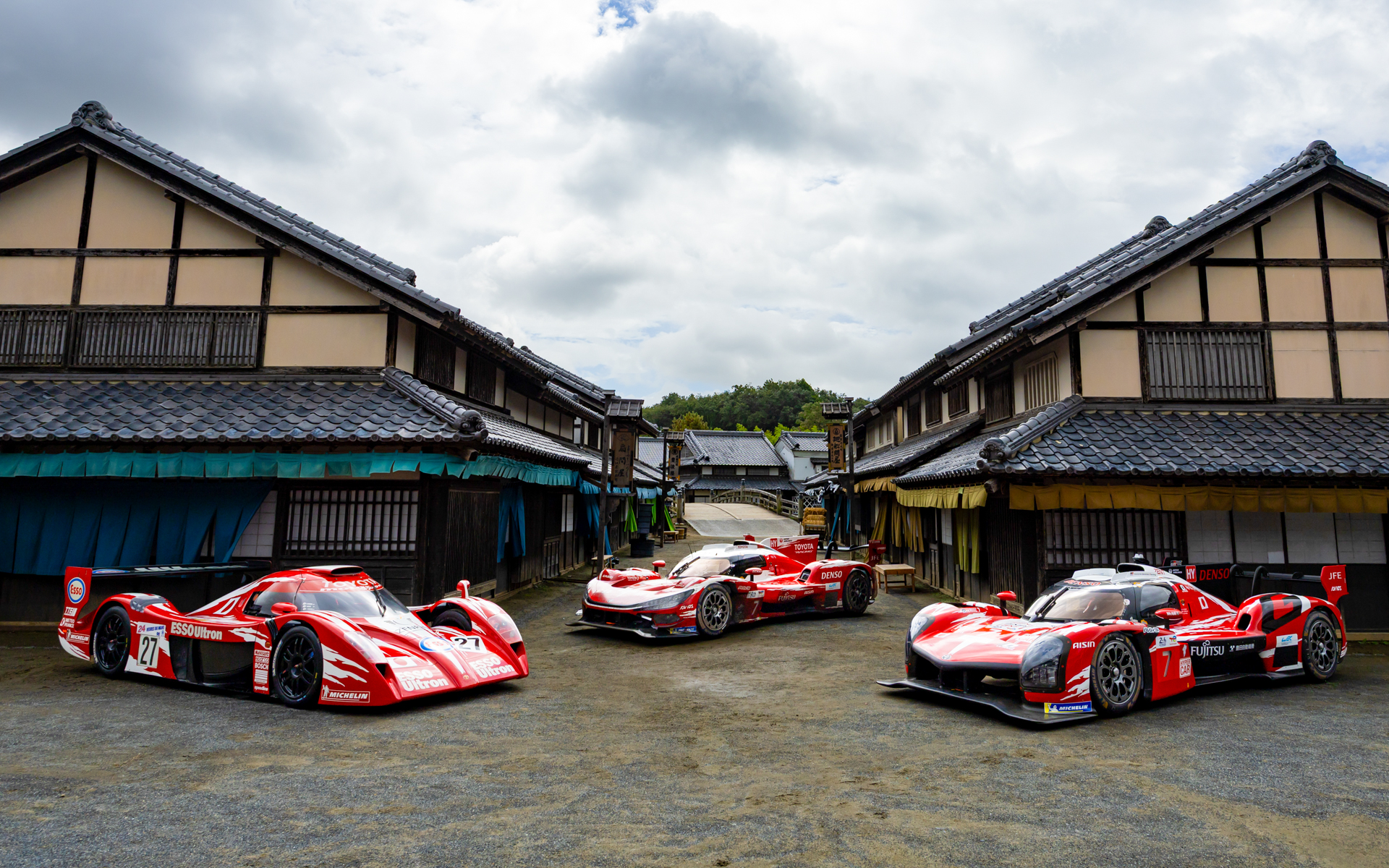 TOYOTA RACINGがWEC富士で“霜降りリバリー”の歴代ル・マン挑戦車両3台を展示する