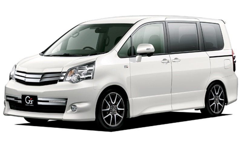 トヨタ「ノア Si G's」（2010年6月発売モデル）