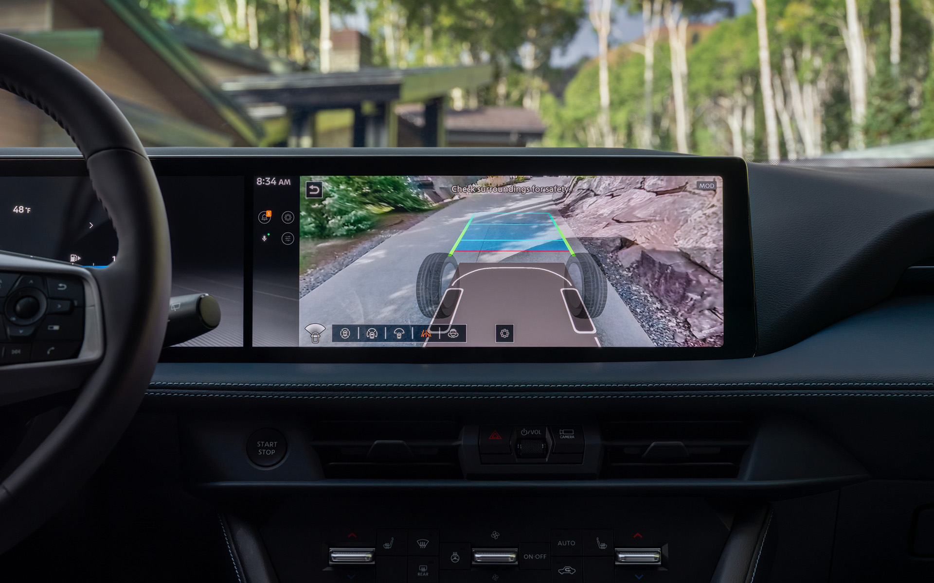 新型ローグ ハイブリッドのインテリア。Google Maps、Google Playストア、Google Geminiに対応した14.3インチデュアルディスプレイのインフォテインメントシステムをPlatinumグレードに標準装備