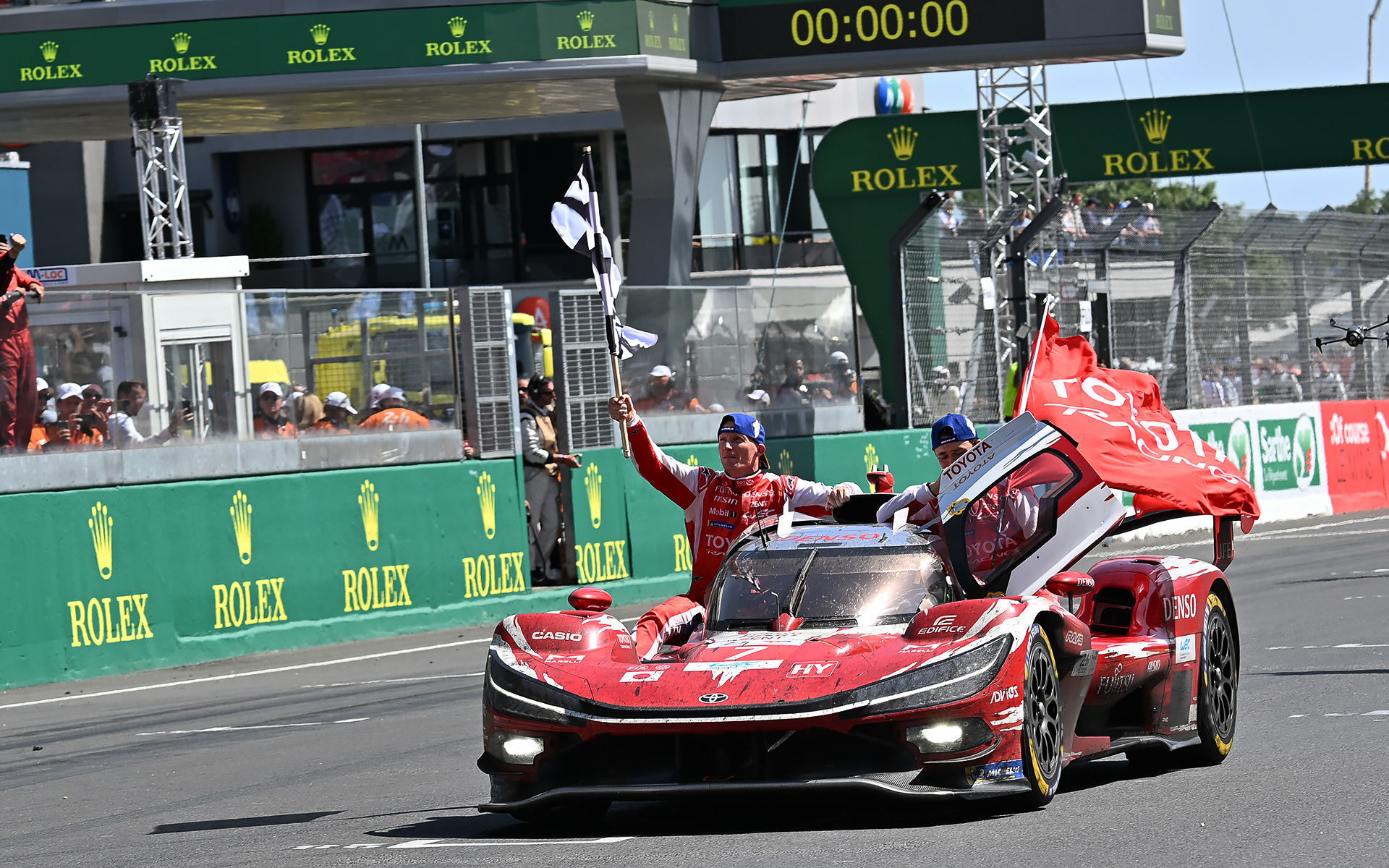 ル・マン24時間レース2026を制したTOYOTA RACINGの「TR010 HYBRID」