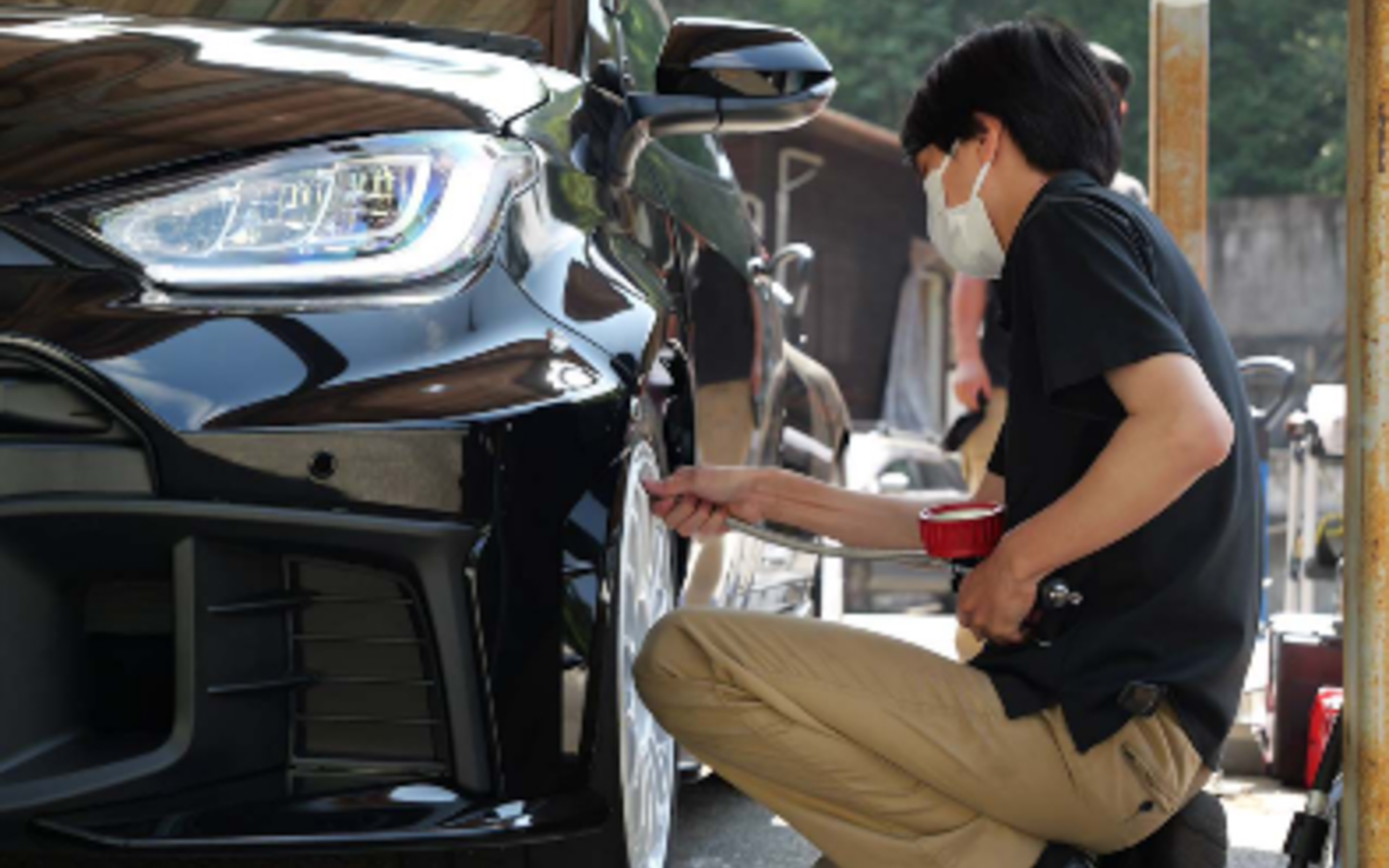 車両や部品の性能・耐久性を実戦で検証するとともに、技術者にとって迅速な判断力、問題解決力、対応力を磨く機会にするとしている