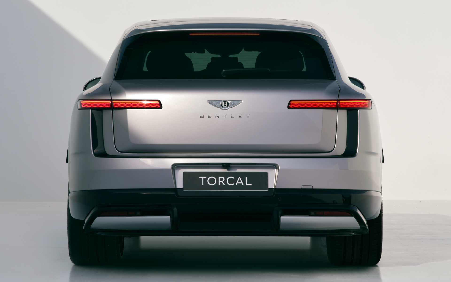 ベントレー新型バッテリEV「トルカル」