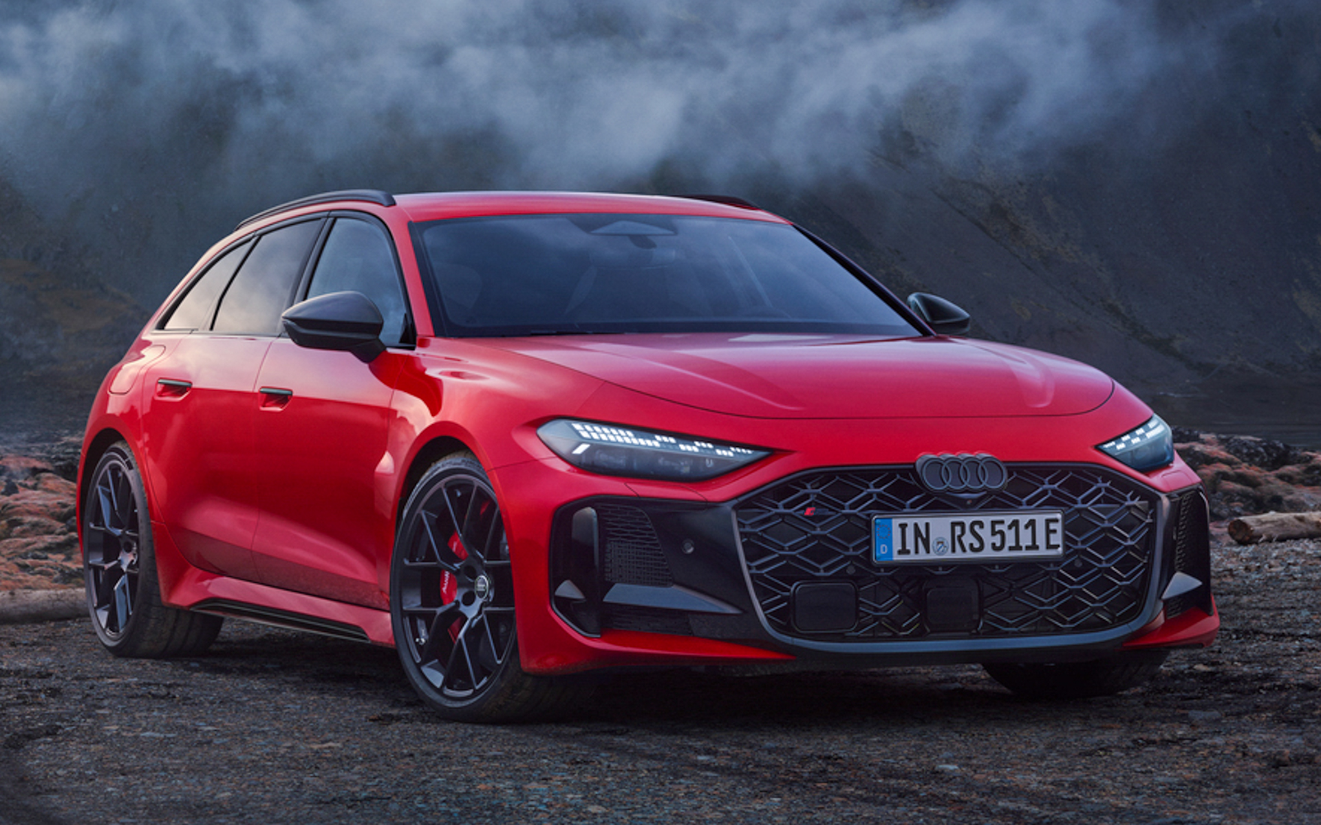 ステーションワゴンタイプの「RS 5アバント」