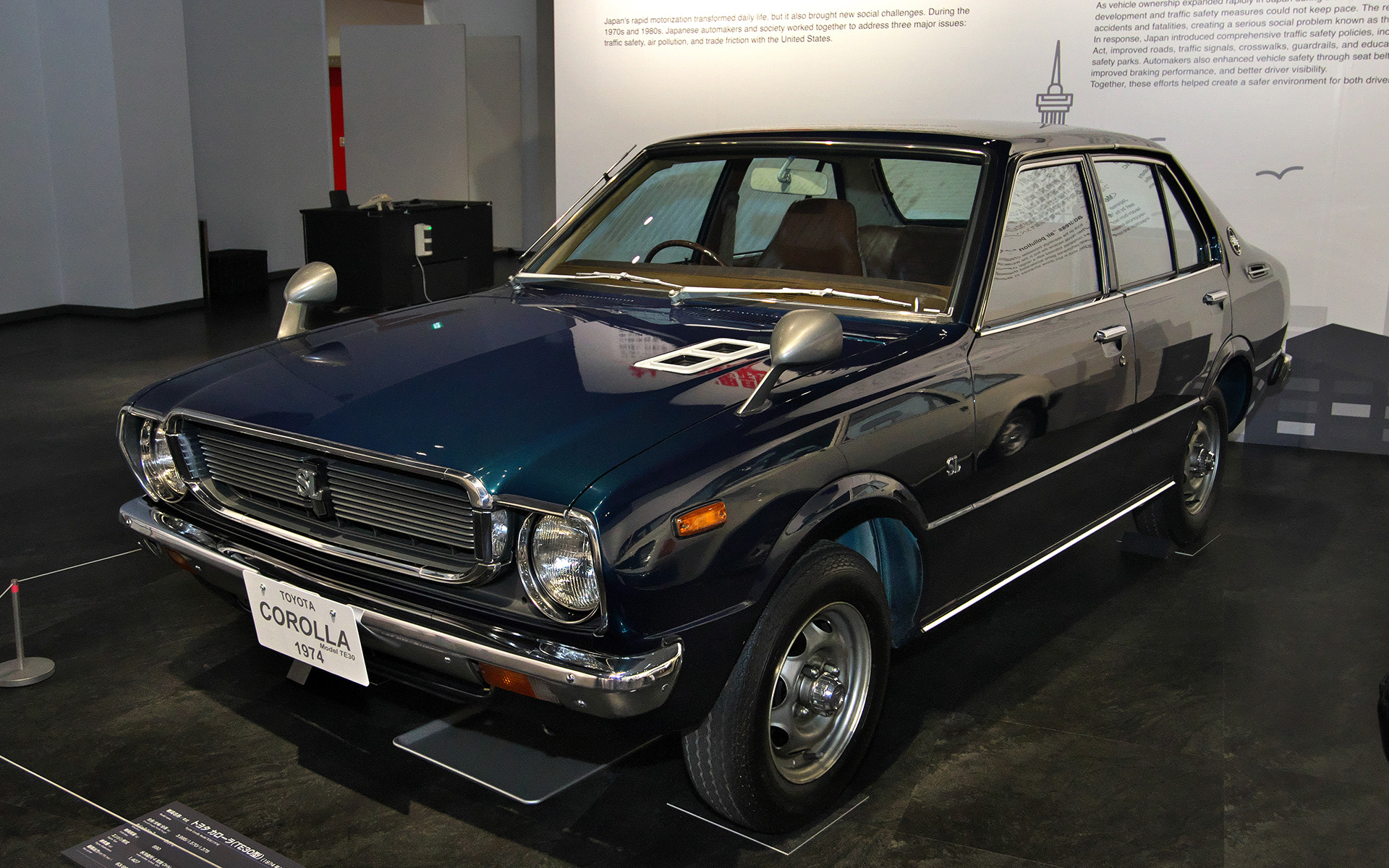 トヨタ カローラ（1974年、11月29日まで）