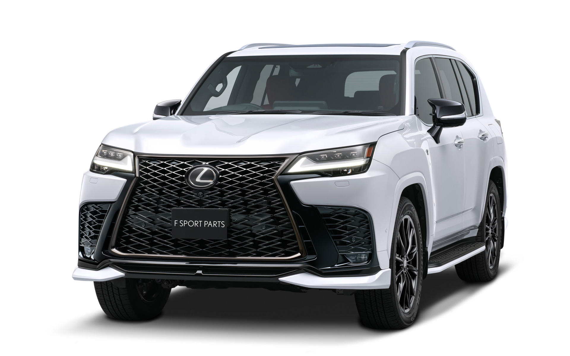 新型「LX」の一部改良で追加された“F SPORT”専用スポーツパーツ「F SPORT PARTS」装着例