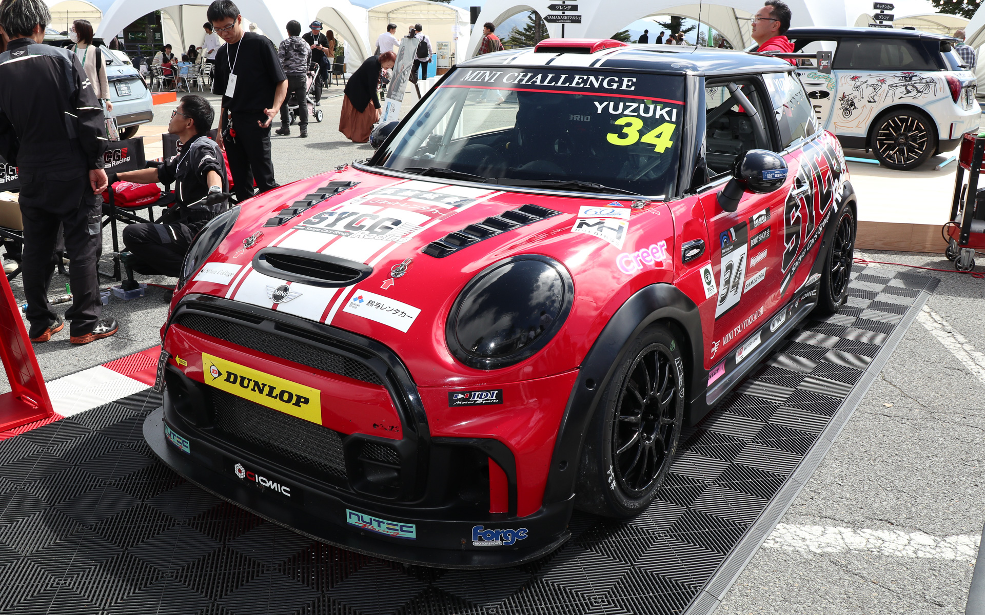 「BMW＆MINI Racing」のMINI JCWクラスに参戦しているSYCG Racingの34号車