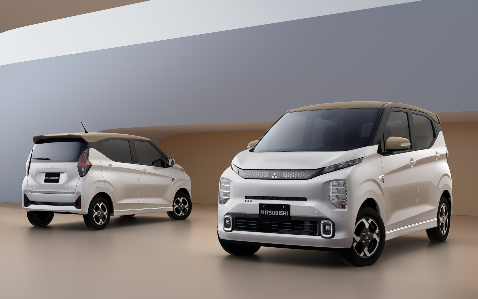 三菱自動車「eKクロス EV」