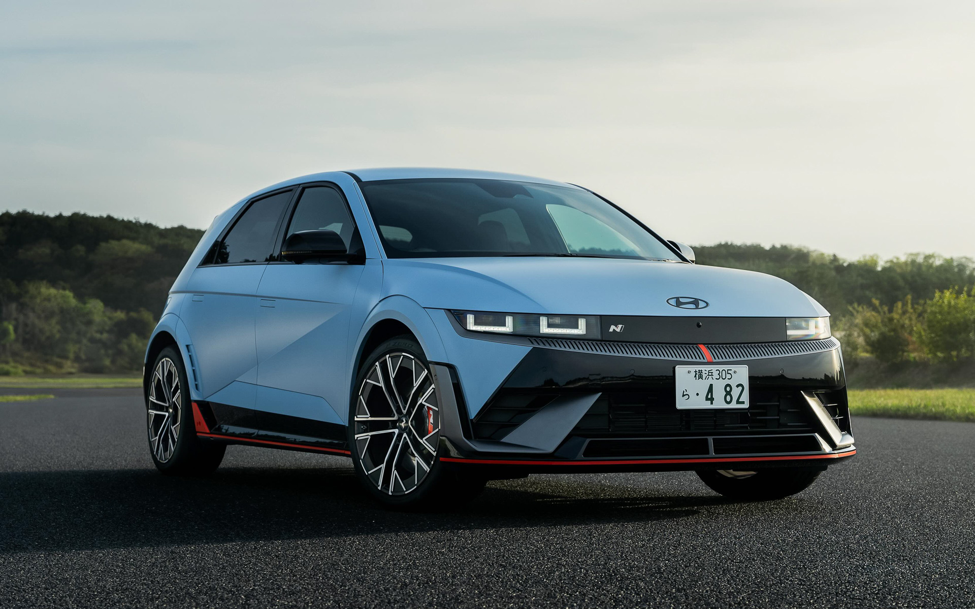 2024年6月に発売されたハイパフォーマンスモデル「アイオニック 5 N」