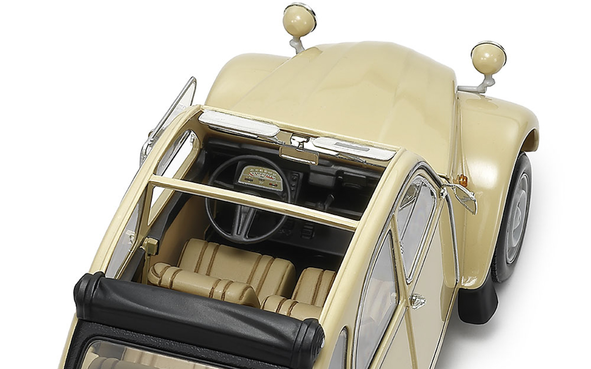 タミヤ スケール特別企画「1/24 シトローエン 2CV」組立キット