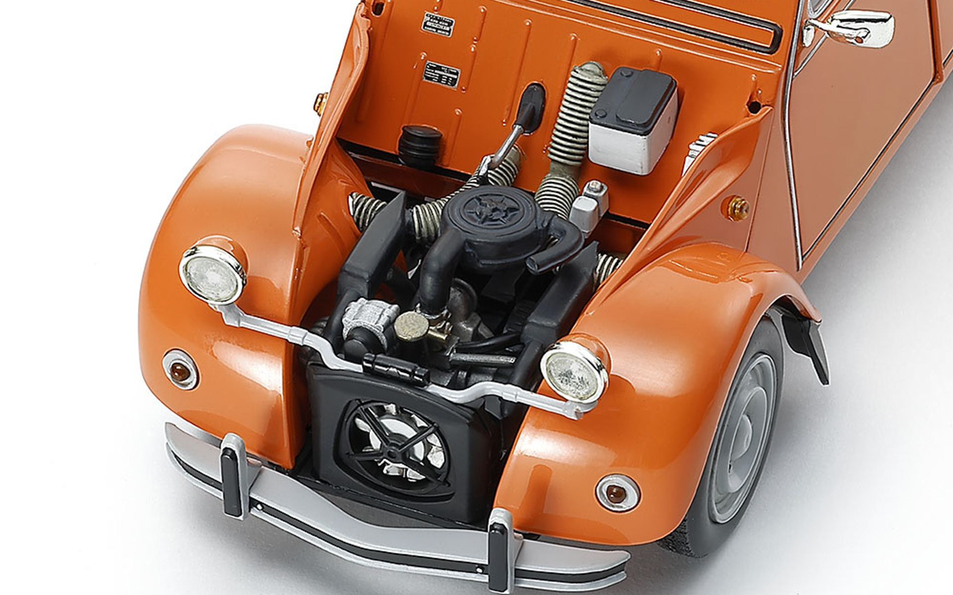 タミヤ スケール特別企画「1/24 シトローエン 2CV」組立キット