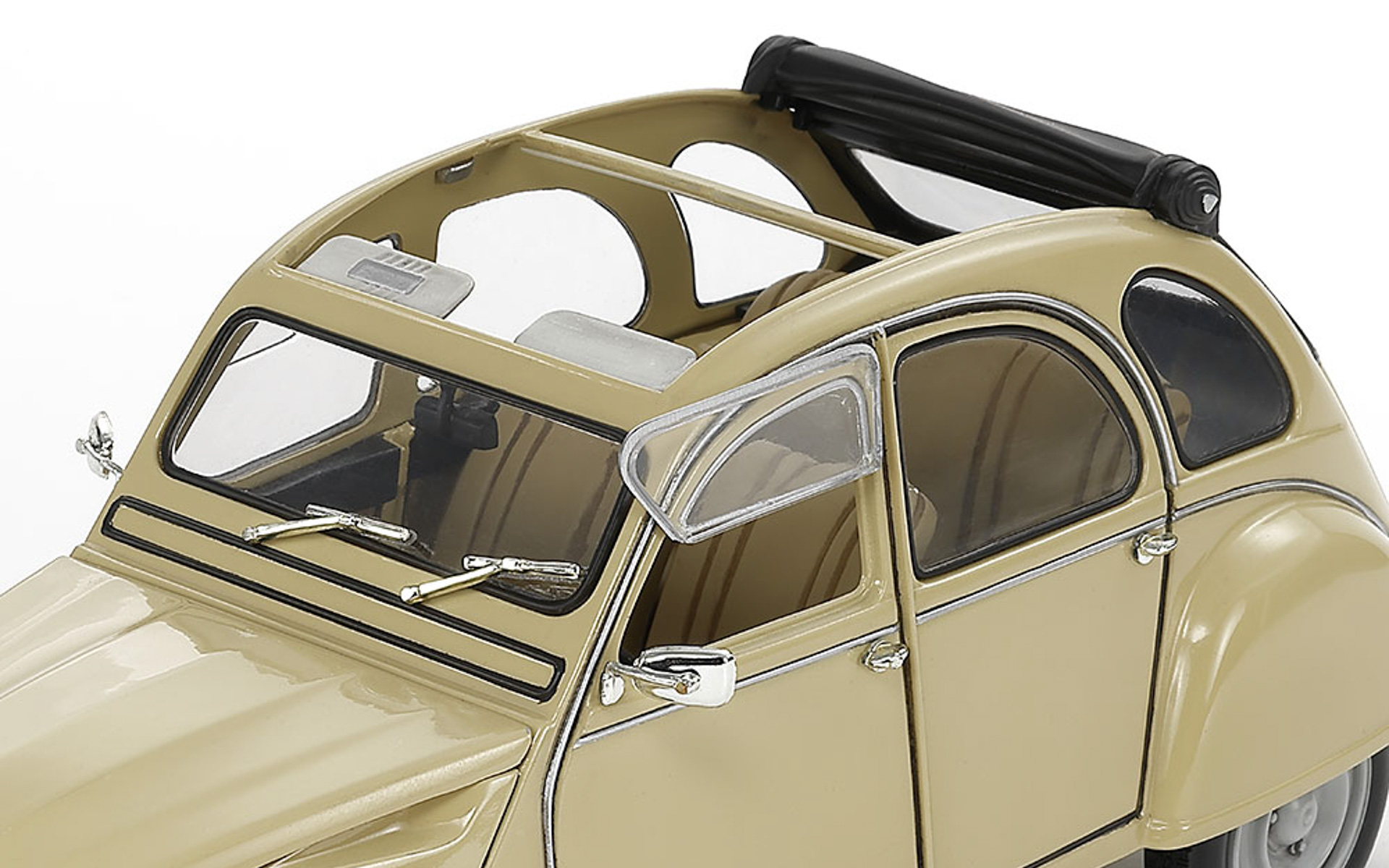 タミヤ スケール特別企画「1/24 シトローエン 2CV」組立キット