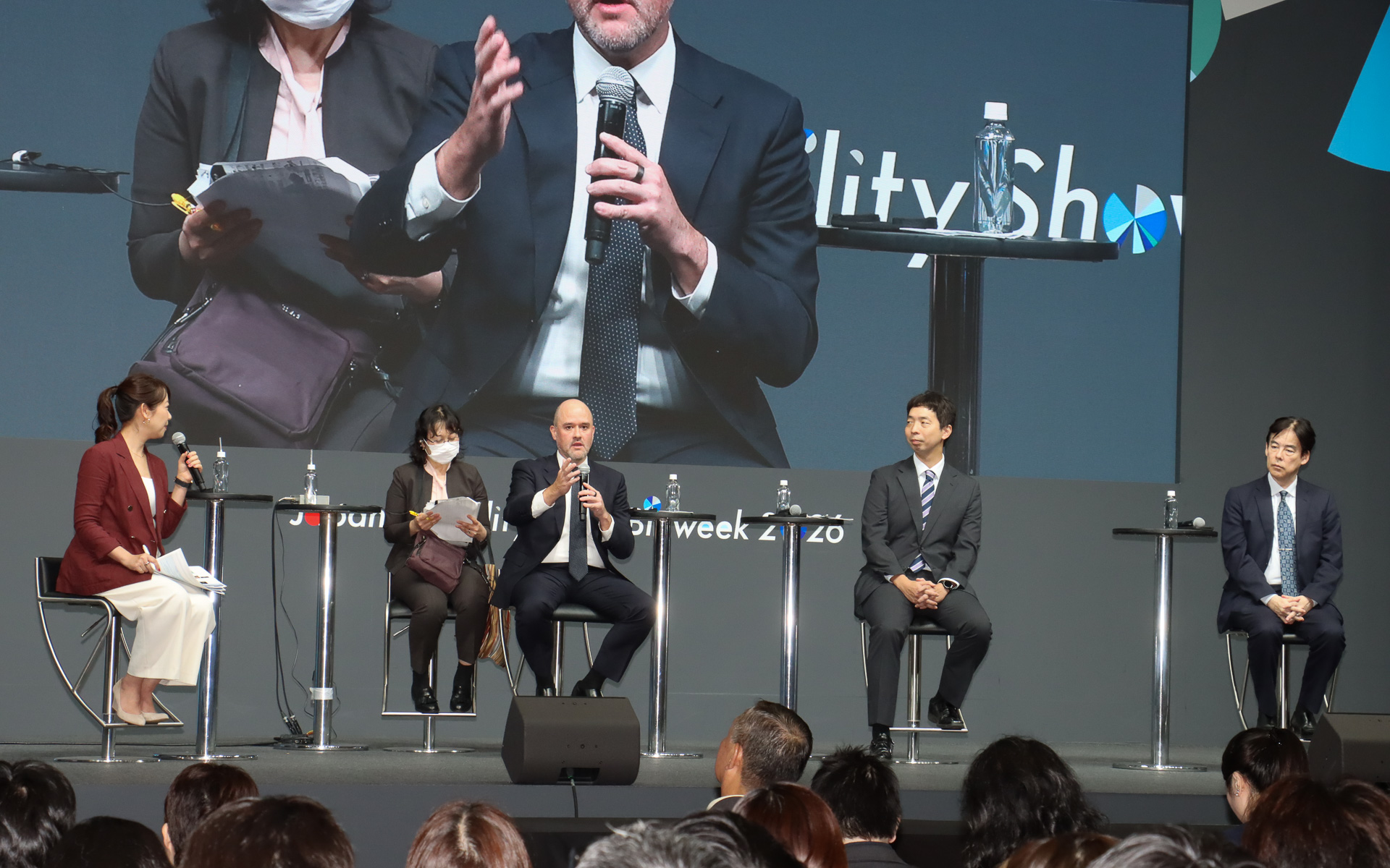 異なる立場からAI・ロボティクス技術と向き合っている3氏の考えが語られた