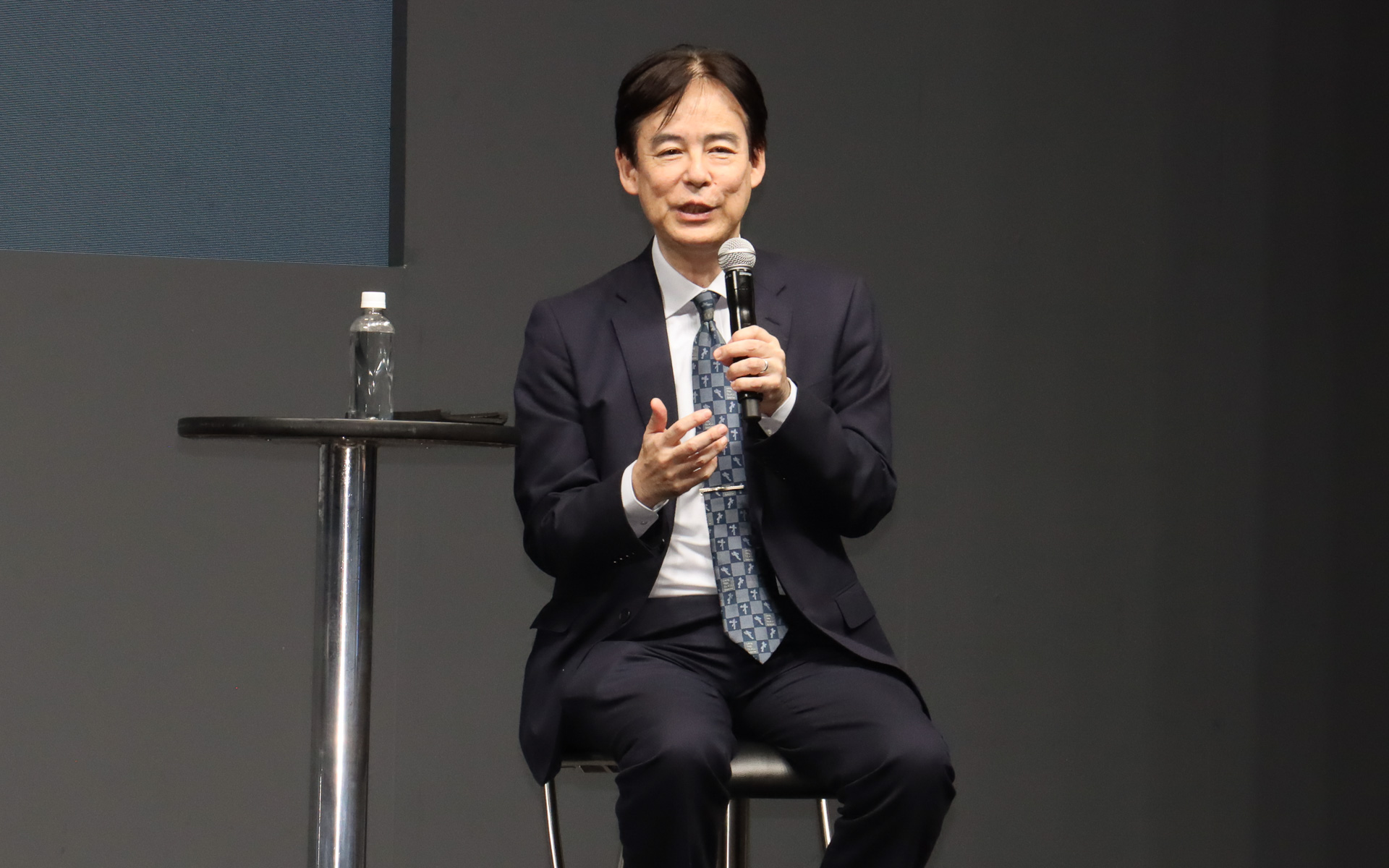 フィジカルAI開発では機械系と情報系の両方に通じた人材が必要になると尾形教授