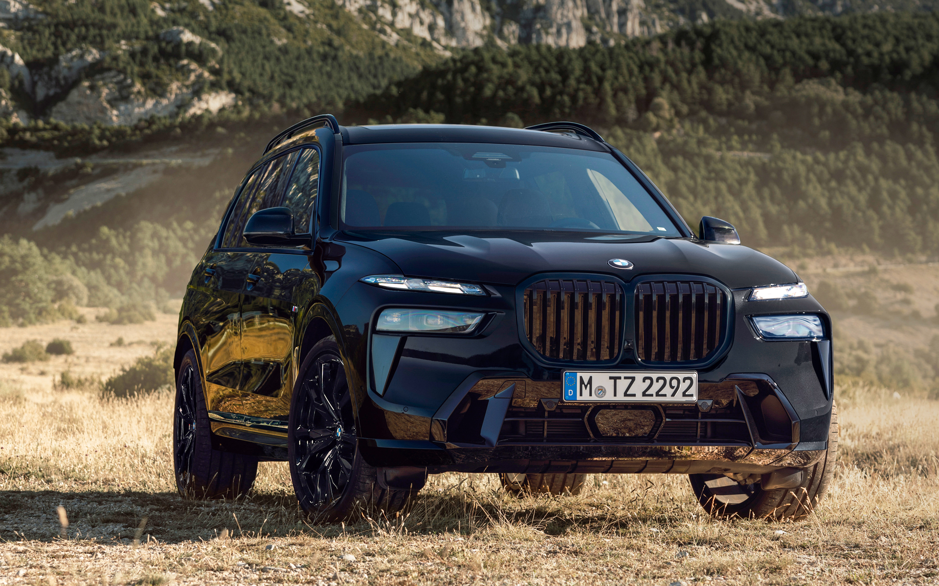 BMWが新グレード「X7 xDrive40dブラックライン」を発売した