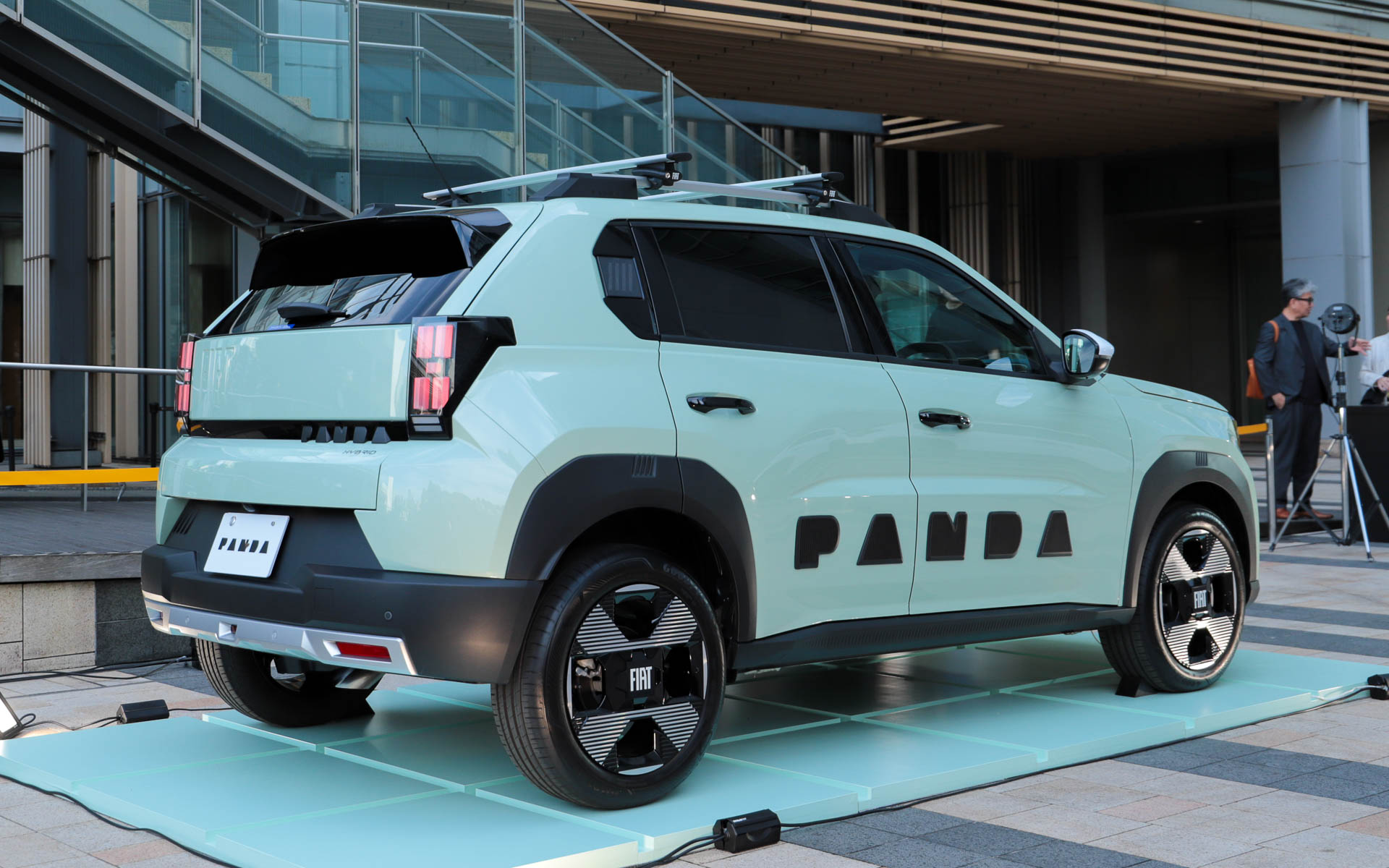 グランデ パンダ（アクア アジュール）用品装着車