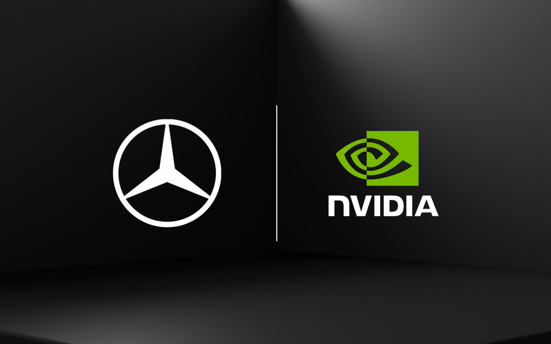 メルセデス・ベンツとNVIDIAのロゴ