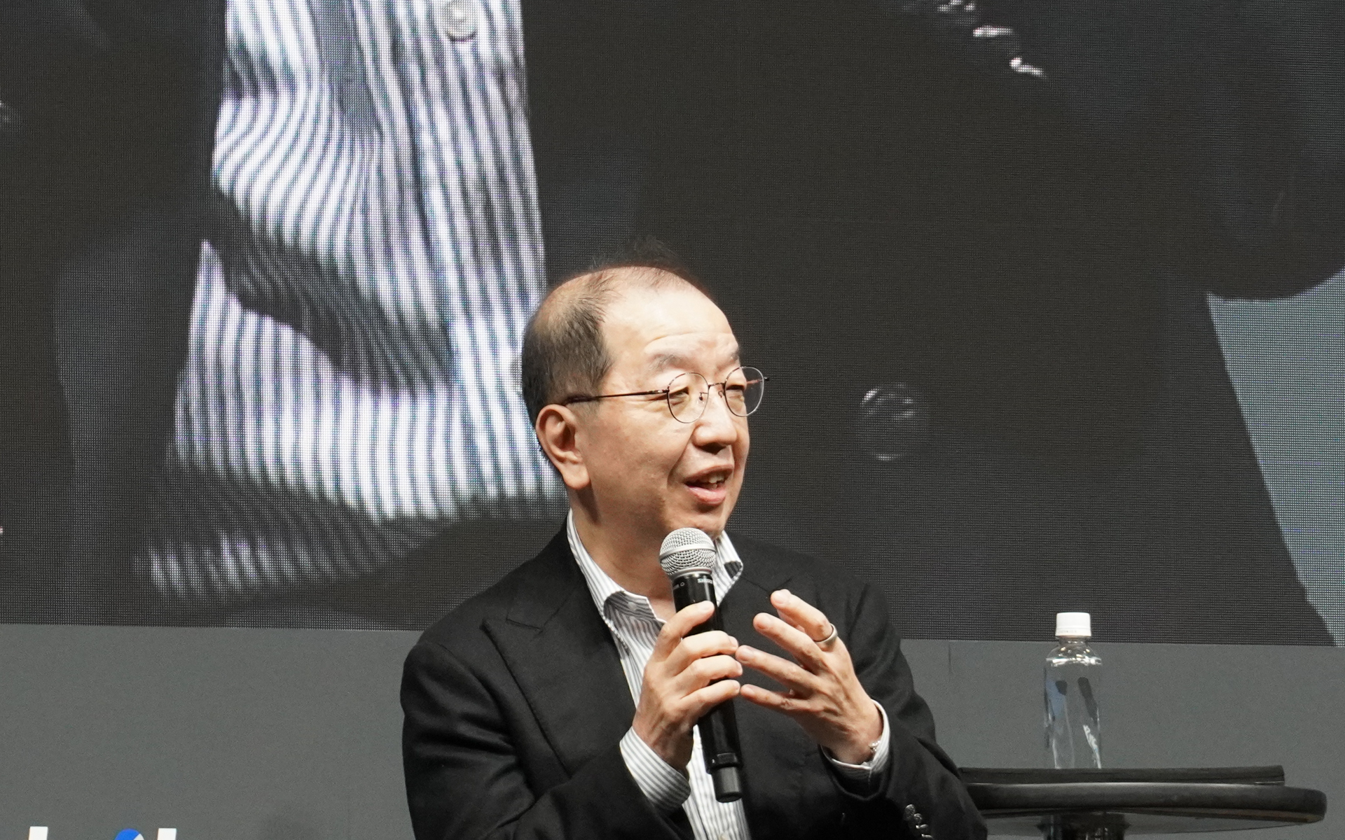 日本自動車工業会（自工会）の副会長でいすゞ自動車株式会社代表取締役社長CEOの山口真宏氏