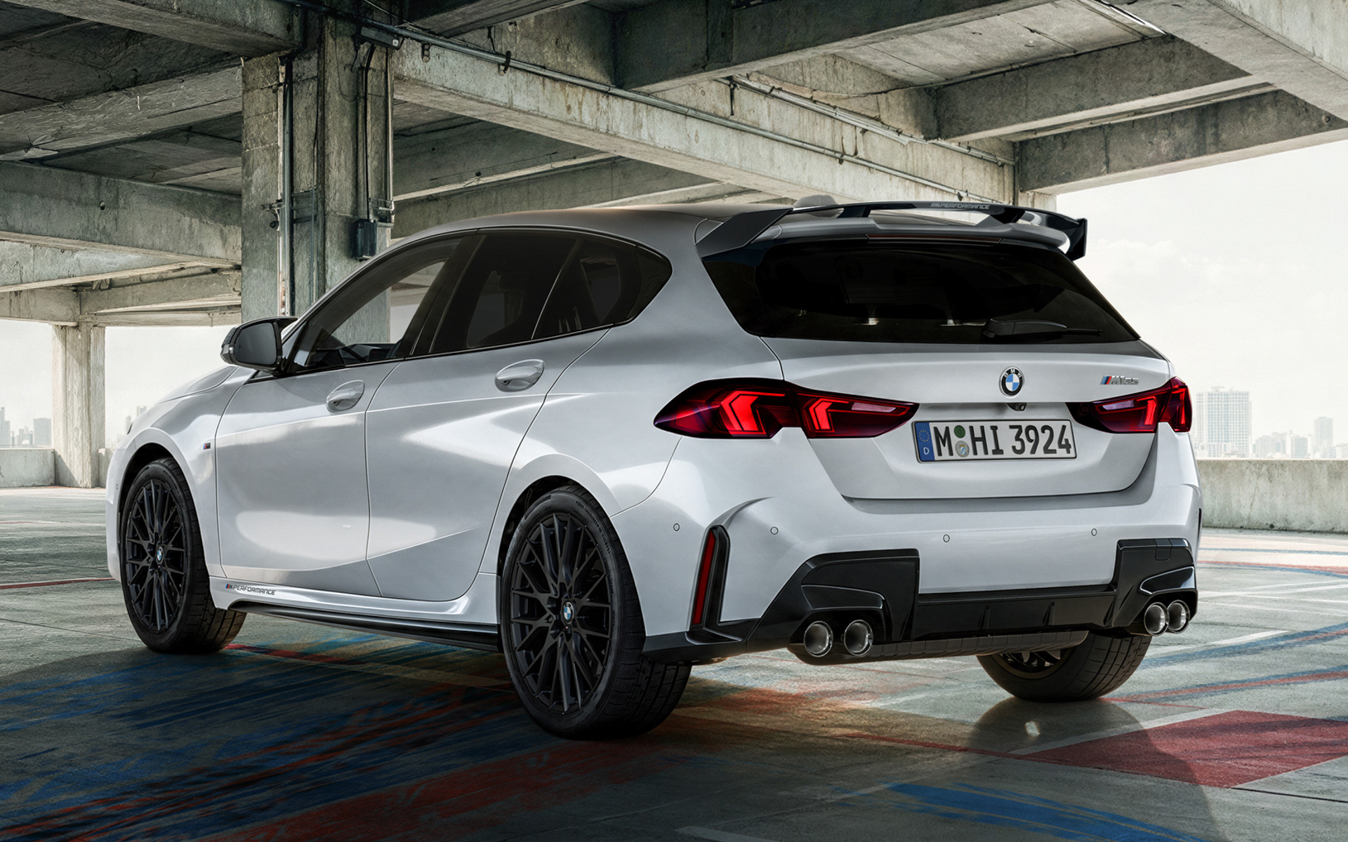 BMW「M135 xDrive Apex Edition」