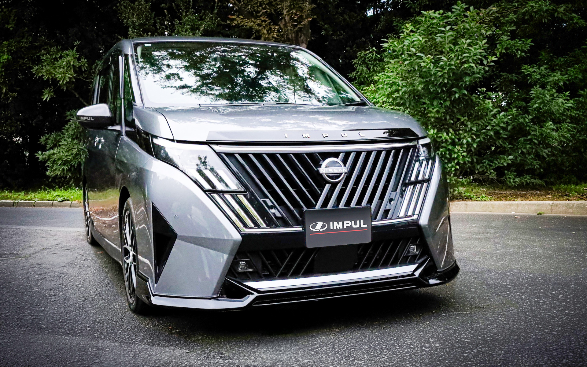 セレナ（C28型・マイナーチェンジ後）用エアロパーツ装着例