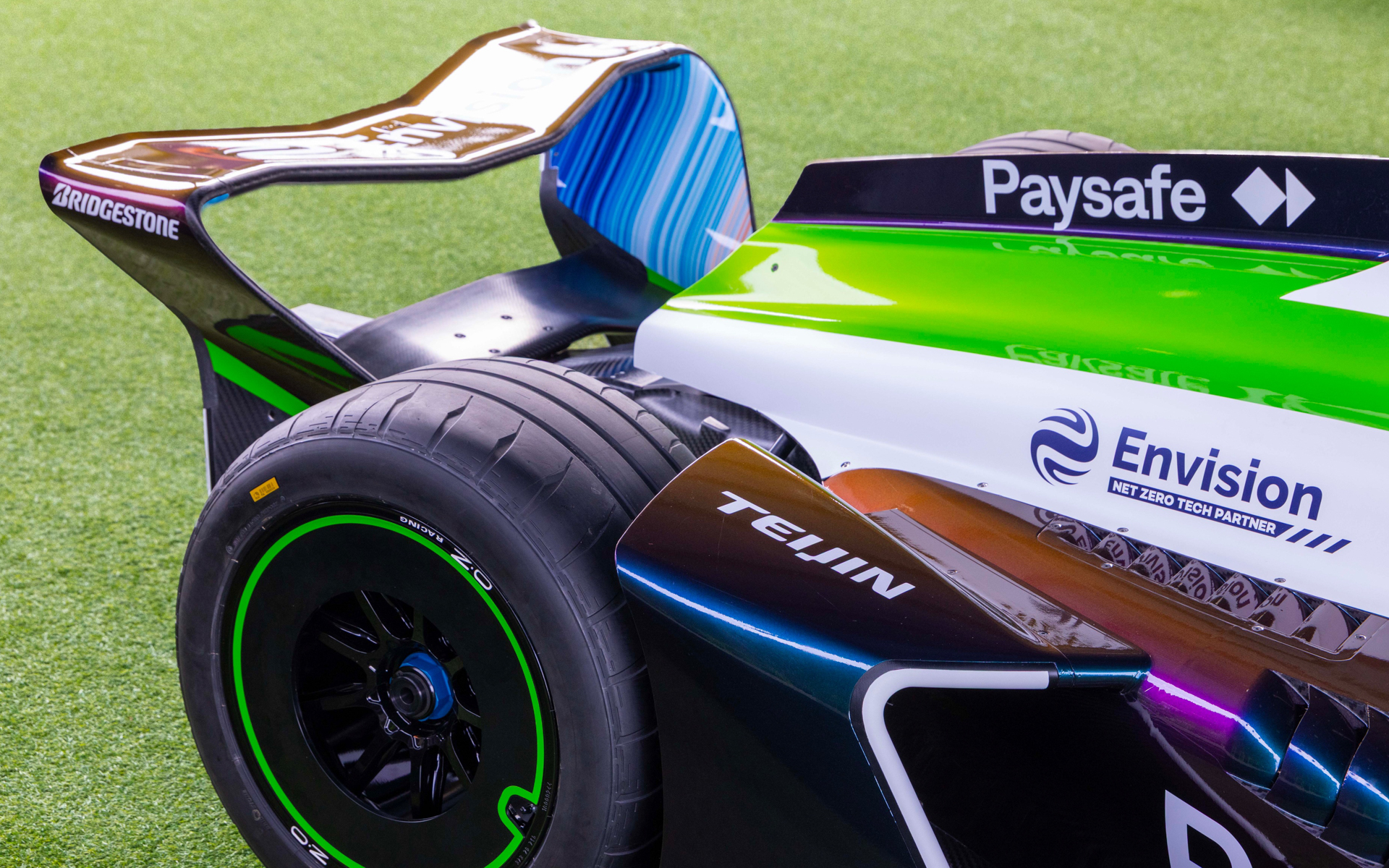 Paysafe Envision Formula E Teamのマシン