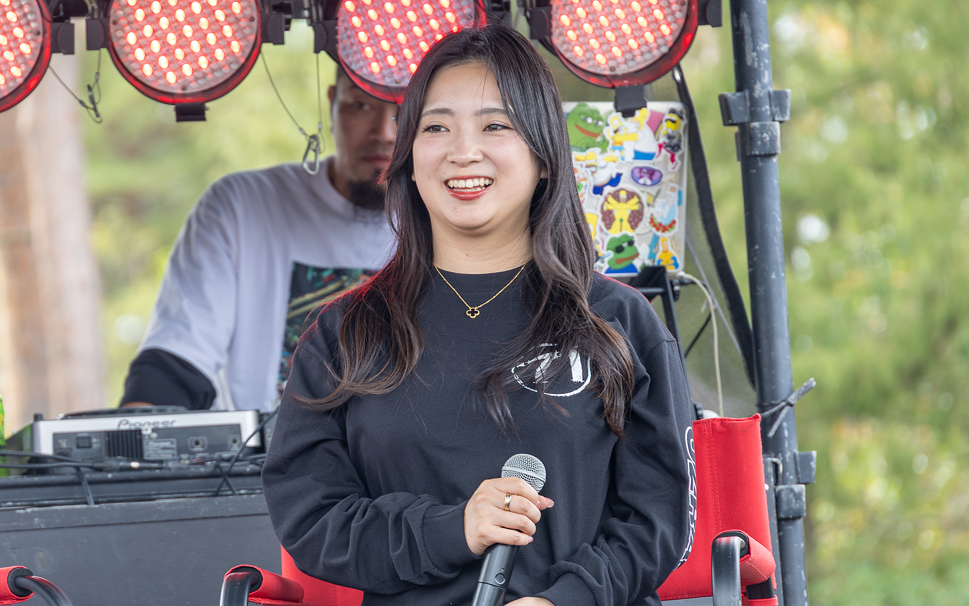 伊藤はづきさん。MORIZO Challenge Cupは女性が参加しやすく、若い世代だけのラリーということで、見に来てくれる人たちの年齢層も若くなっているとのこと。家族連れも増え、ラリー会場の雰囲気が変わってきたと語った