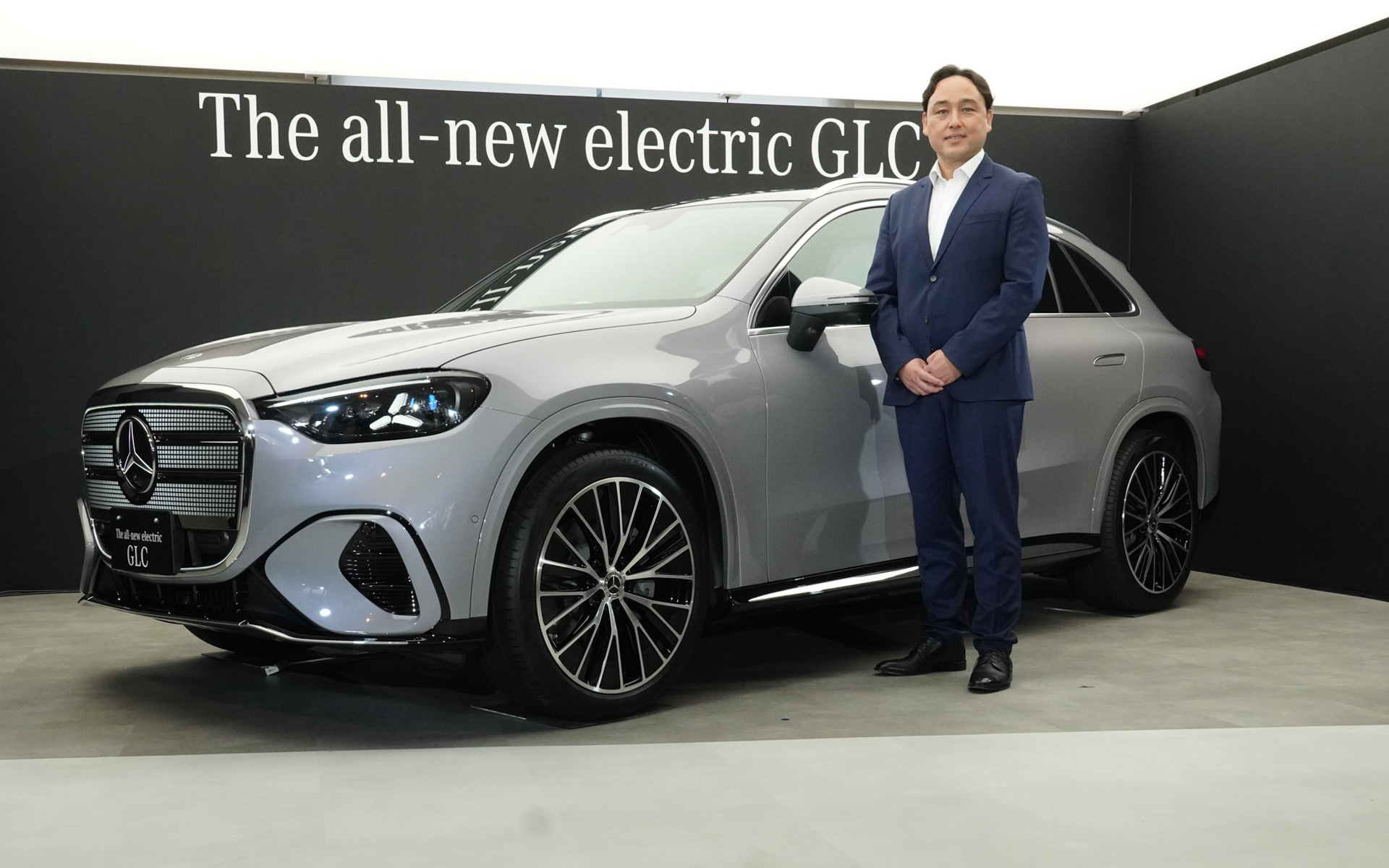 electric GLCとメルセデス・ベンツ日本合同会社 社長 兼 CEO ゲルティンガー剛氏
