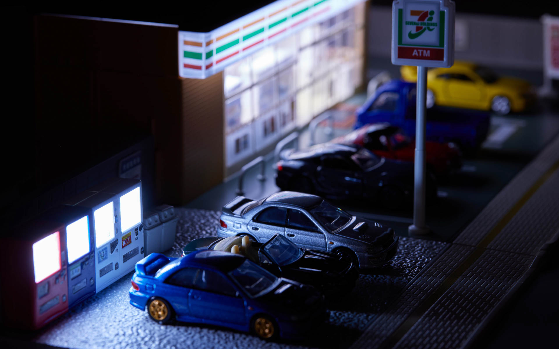 tomica VIEW コンビニエンスストア　セブン-イレブンとtomica VIEW 小型駐車場（自動販売機付）は組み合わせ可能
