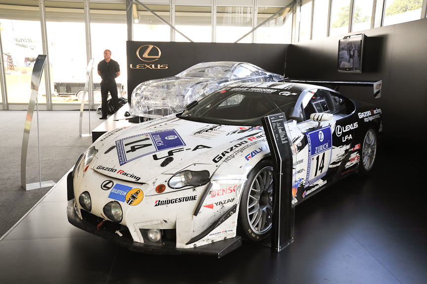 ニュルブルクリンク24時間レースを走行したトヨタ「LF-A」。これは“モリゾー”こと豊田章男社長もドライブした14号車