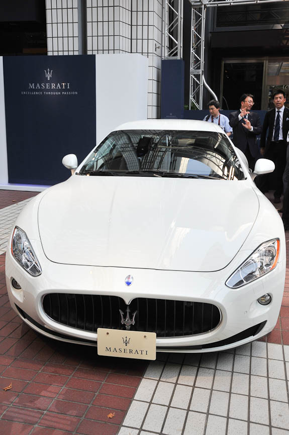 マセラティ グラントゥーリズモ S オートマチック