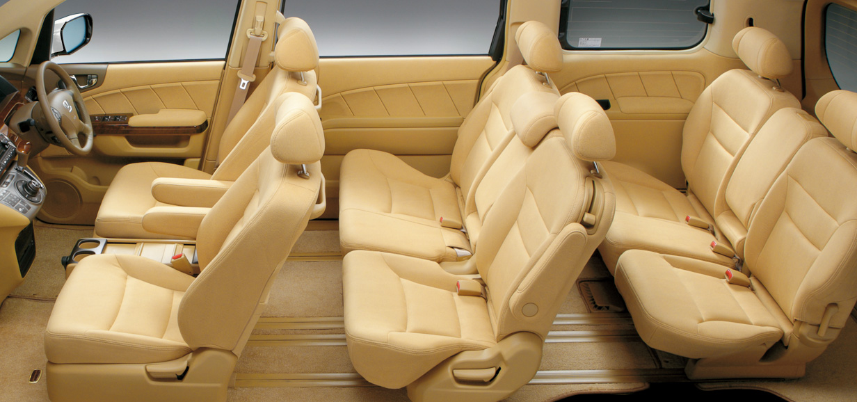 エリシオン LX・HDD NAVI Special Package (FF) インテリア (キャメル)