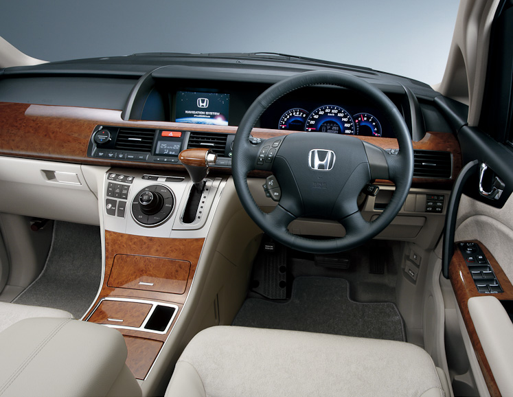 エリシオン プレステージ S・HDD NAVI Special Package (FF) インテリア (グレージュ)