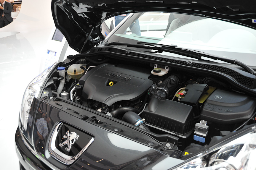 搭載するエンジンは1.6リッターガソリンターボやディーゼルターボが予定されている