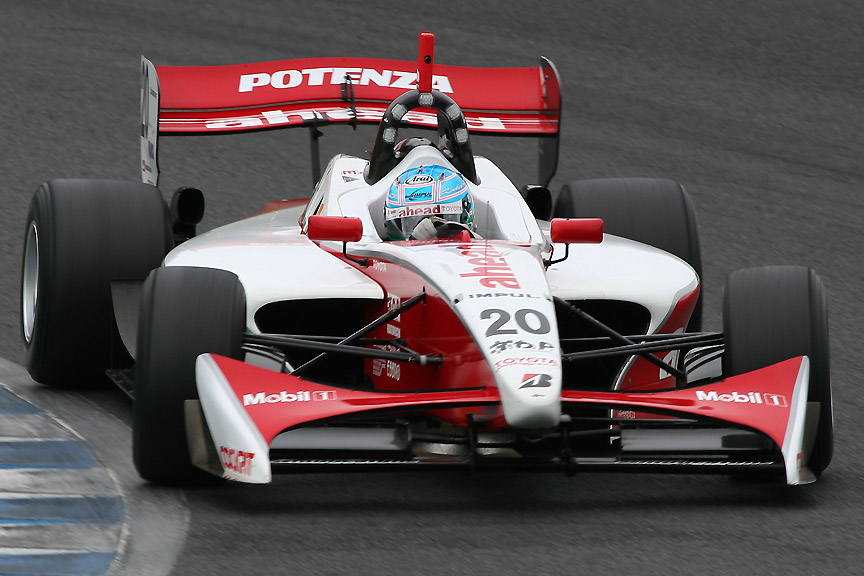 300mm（480mm相当） 1/160秒 F6.3。クリッピングポイント