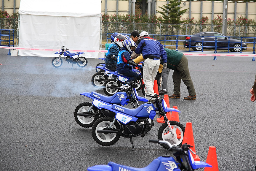 ヤマハ親子バイク教室の様子