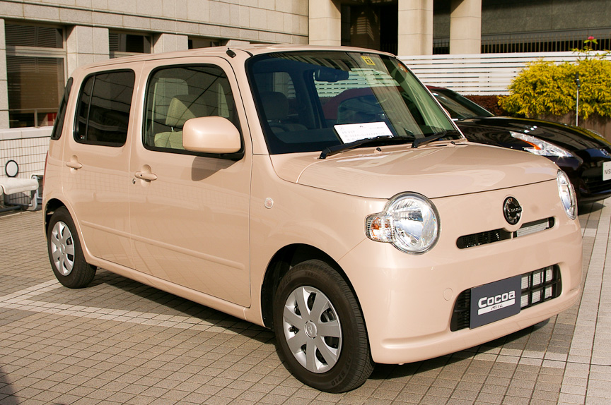 ダイハツ「ミラ ココア」