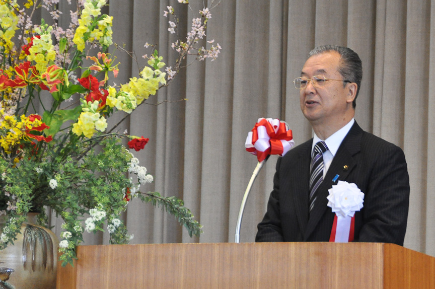 桶川市長 岩崎正男氏