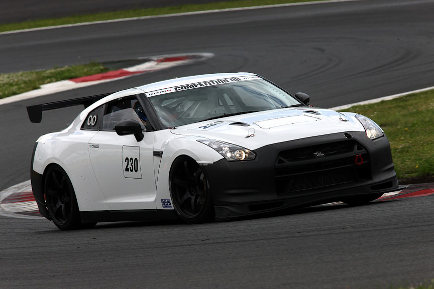 ST-1クラスにテスト参戦するGT-R